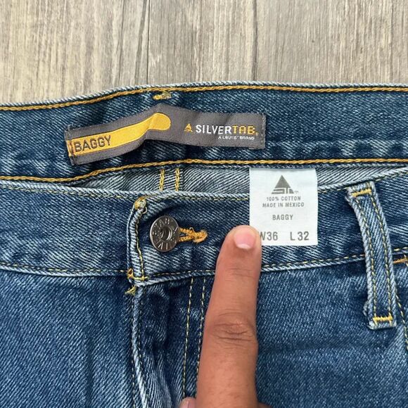 Vintage Levi's Silver Tab Baggy Denim Jeans Size 36X32 Skater Y2K - Picture 4 of 4